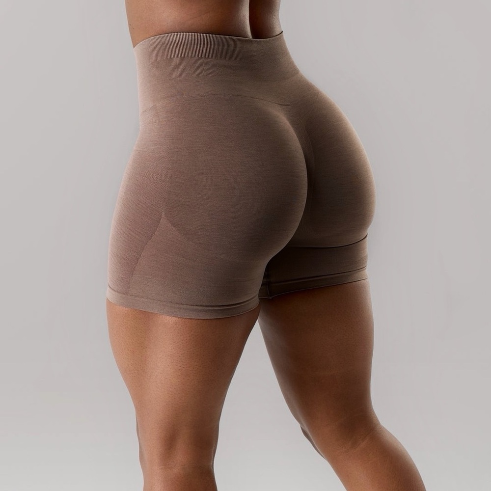 Sago Seamless Gym Shorts - Mocha Brown